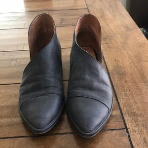 Free People Royals Flat